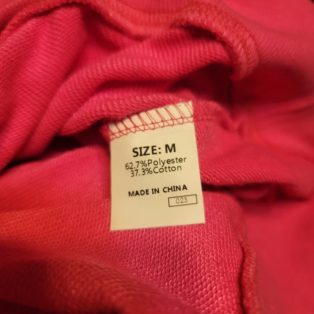 ROUNDTABLE INJ. - Soft Strawberry Pink Heart Pattern Sweatshirt - Picture 12 of 13